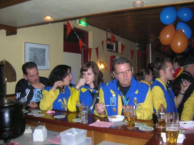 oranjebal013.jpg