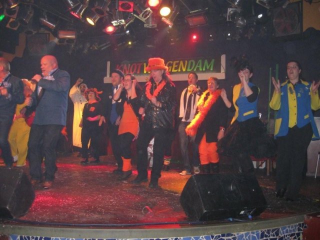 ellufsteruren035.jpg