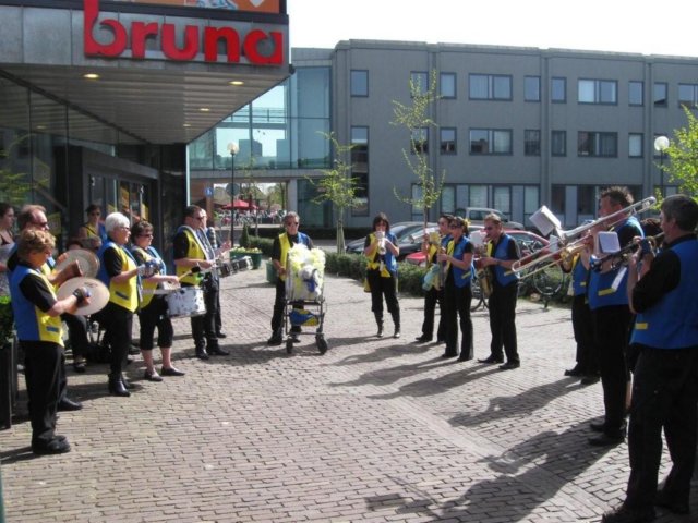 lentetrofee013.jpg