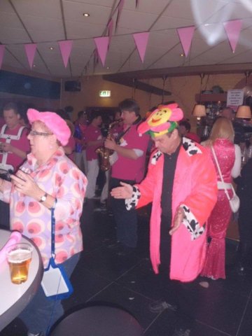 pinksaterday2013072.jpg